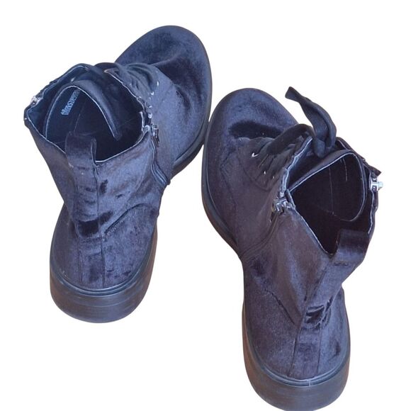 Black Velvet Booties American Eagle Zip + Lace Up Ankle Boots Women's size 10 - Picture 16 of 16